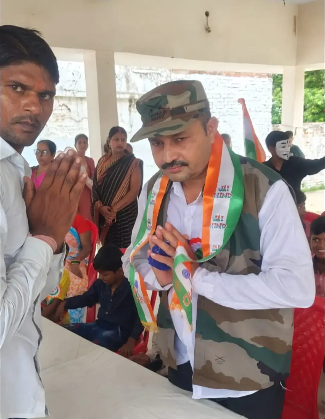78 साल बाद चंदौली के इस मंदिर में गूंजा राष्ट्रगान, पूर्व फौजियों ने बिखेरा देशभक्ति का रंग