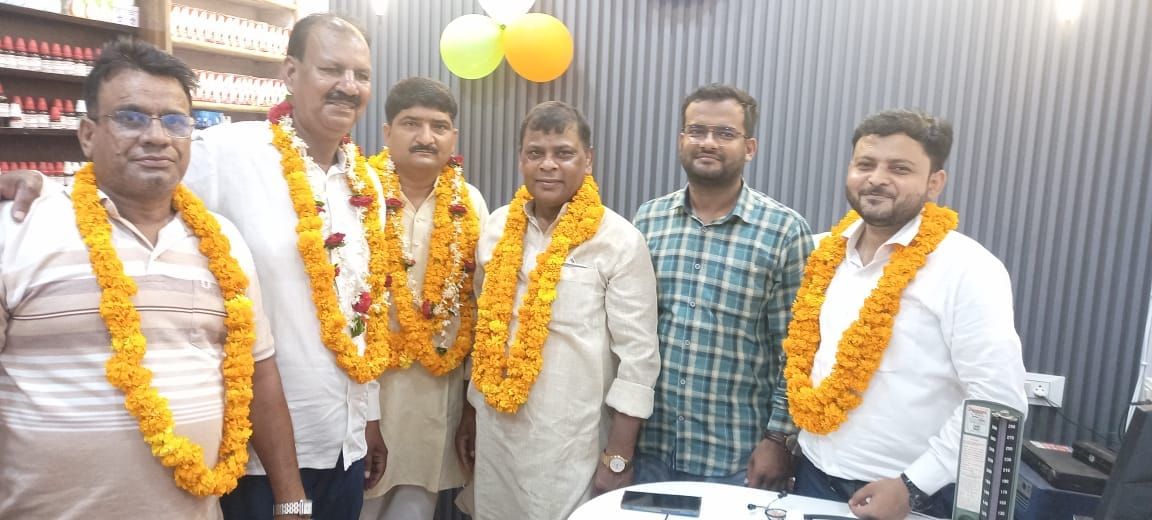 नौशाद अहमद सिद्दीकी ने रचा इतिहास: नाथूपुर ग्राम सभा में समाज सेवा की नई मिसाल, बने जनता के चहेते